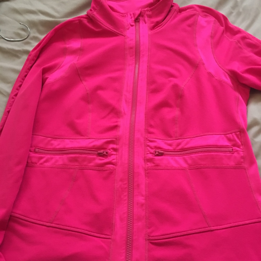 Gently used, pink Zella zip up, size M